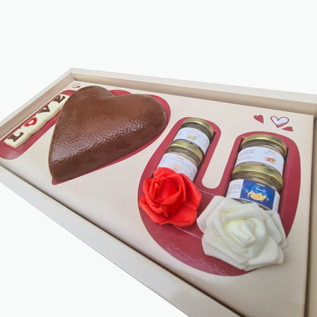 BOX I LOVE YOU 💝 Cuore di cioccolato ripieno crema PISTACCHIO 750gr