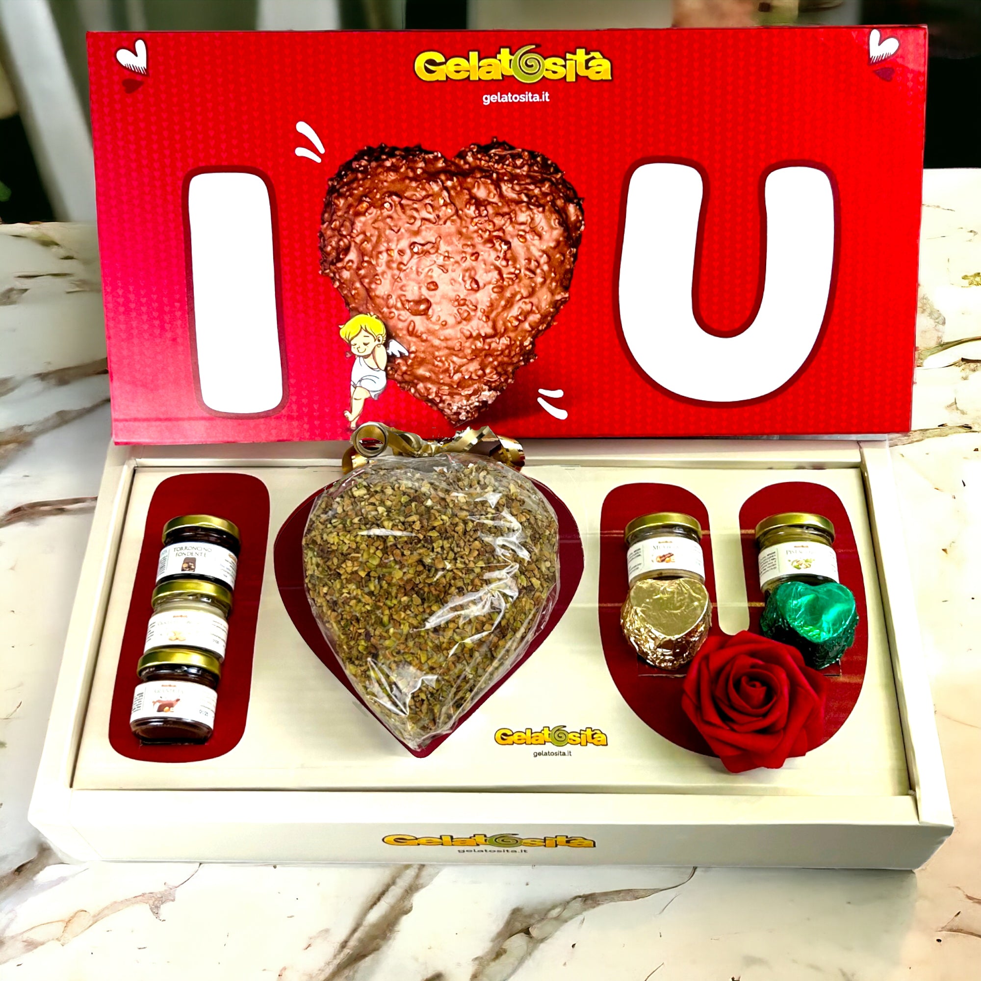 BOX I-LOVE-YOU cuore pistacchiato ripieno + 5 creme + 2 cioccolatini + rosa e dedica (Lim. Edition)
